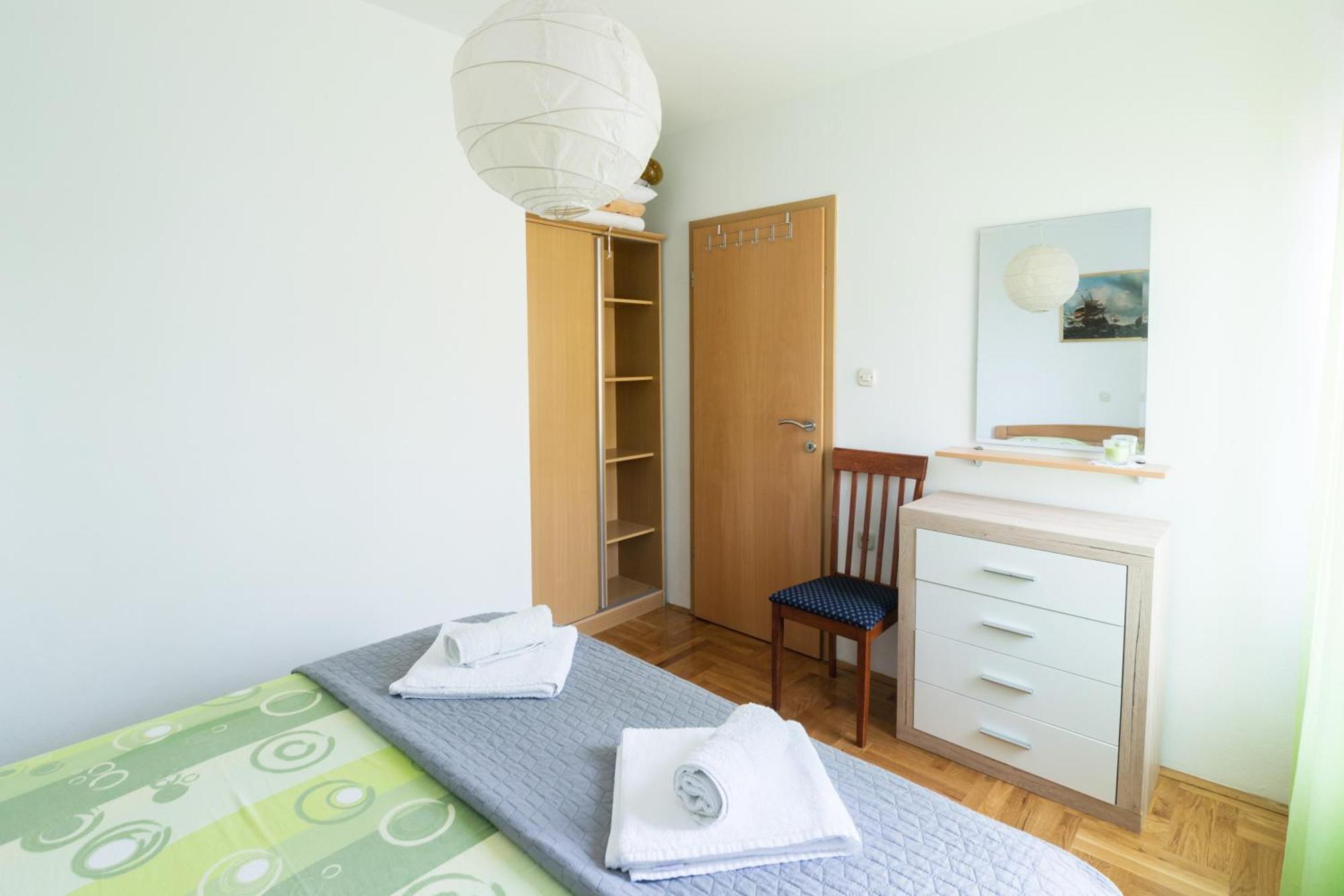 Apartment Lucy Kozino